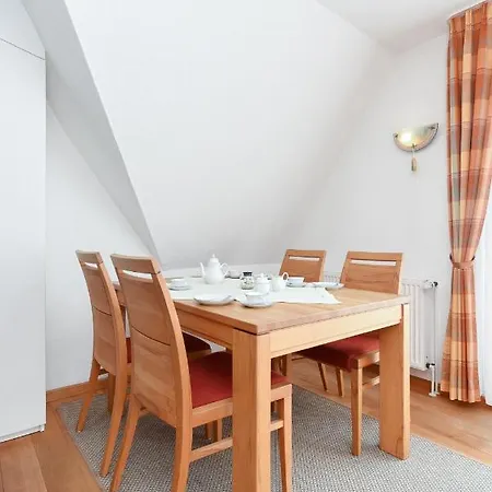 Haus Moewe Apartment Bensersiel Exterior photo