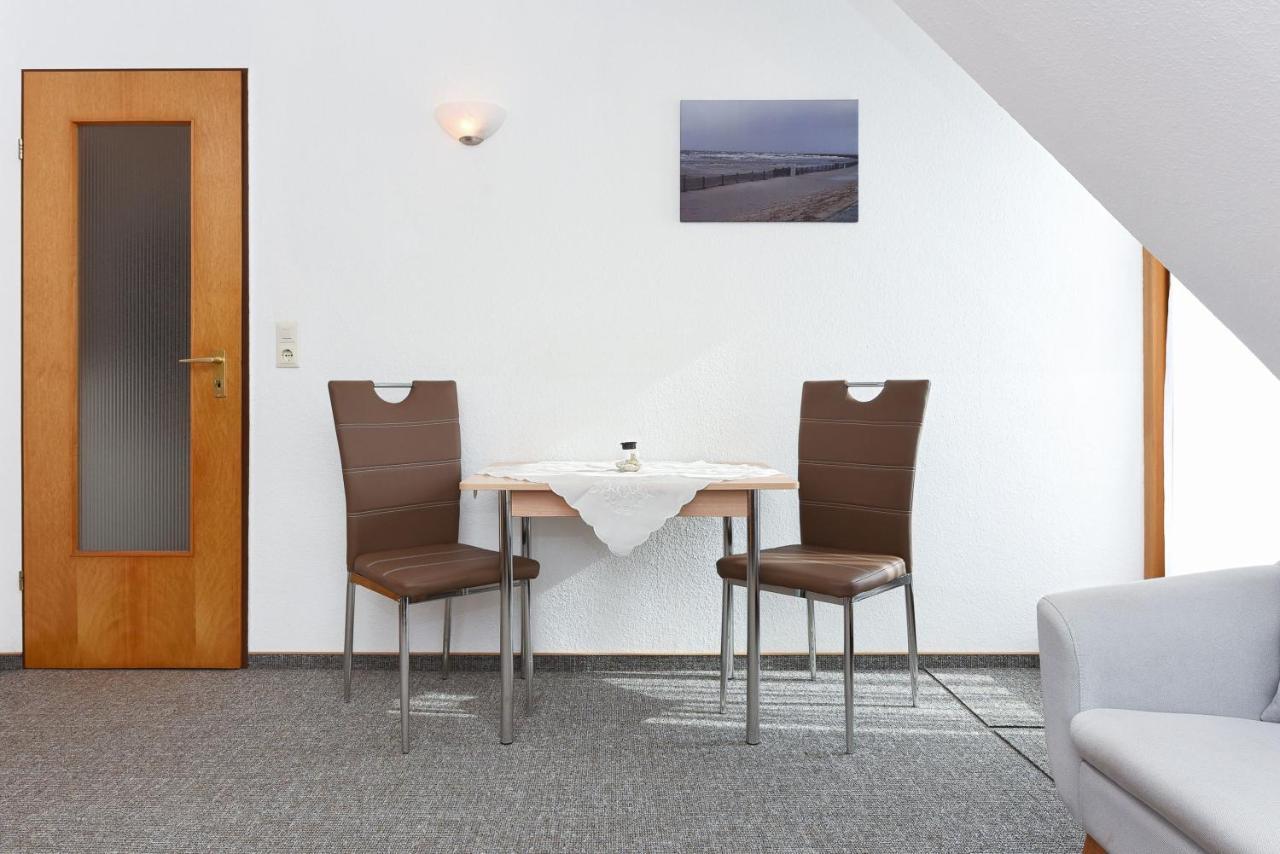 Haus Moewe Apartment